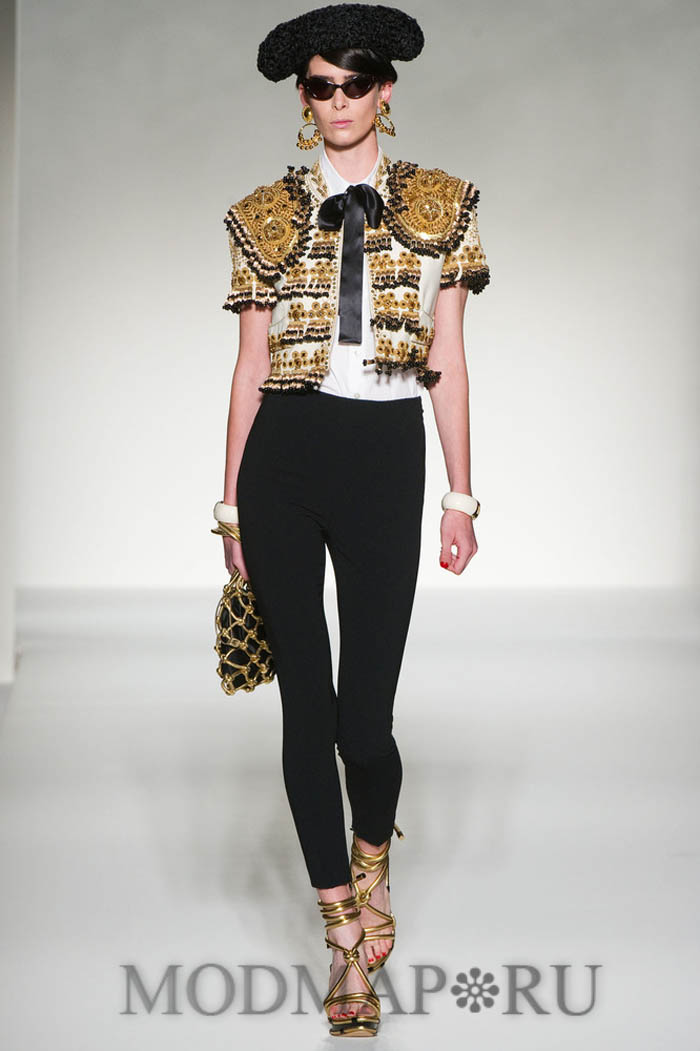 Эксцентричные вещи Moschino